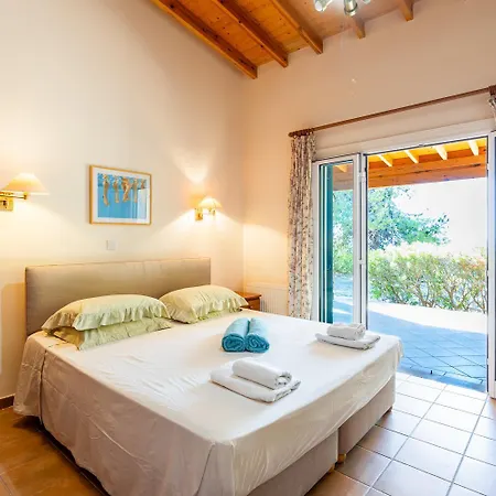 Sea Pines Villa Nea Dimmata